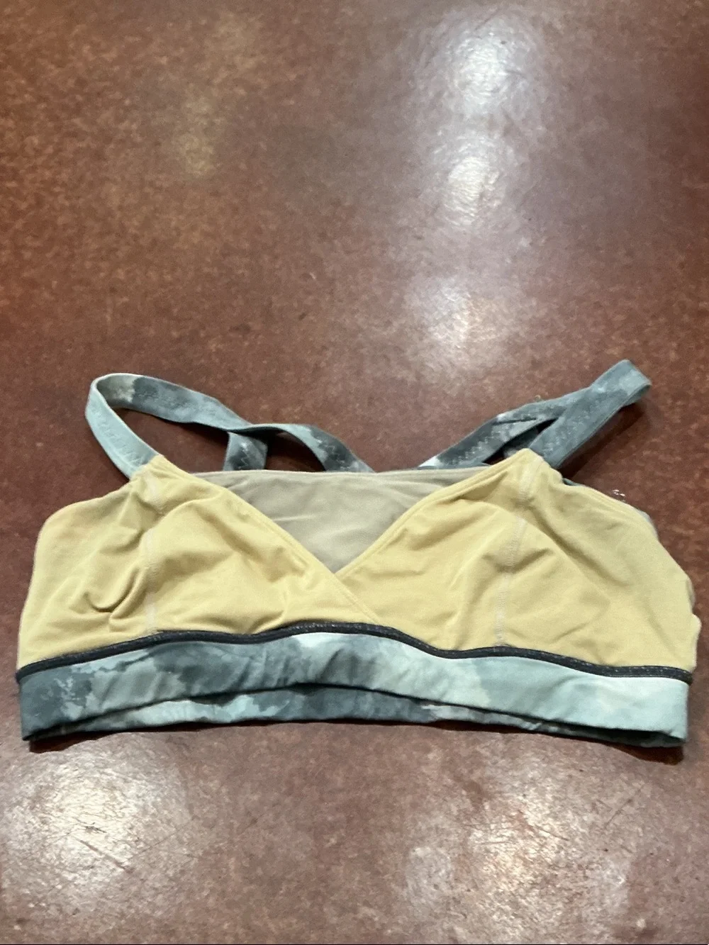 lululemon athletica Gray & White Tie-Dye Crossback Sports Bra